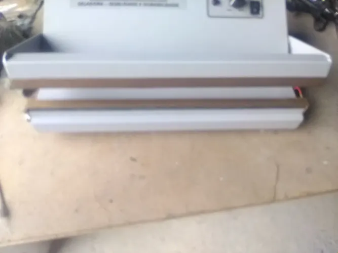Seladora de mesa 35 centímetros 