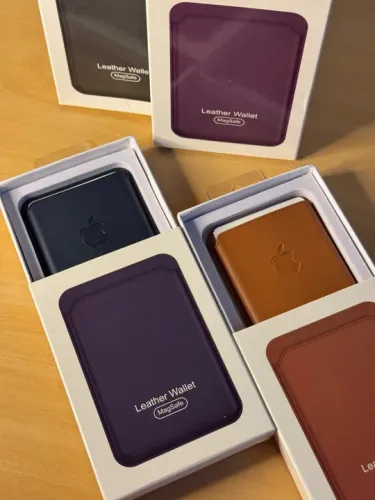 Carteira MagSafe para iPhone - Couro