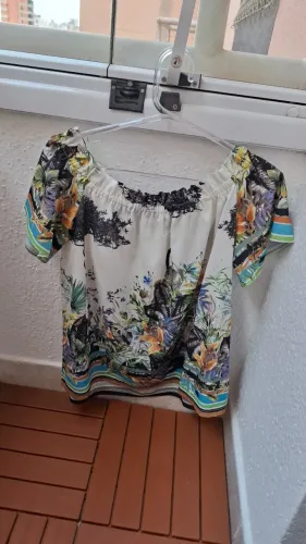 Blusa Ciganinha Estampa Tropical Luxo - Decote Elastex e Manga Curta