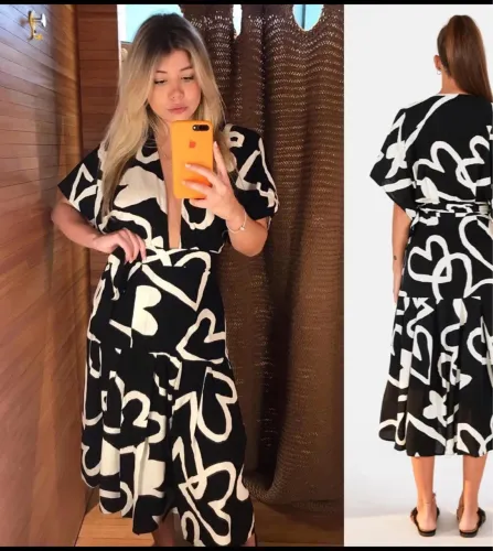 Vestido Midi Estampado Preto e Branco FARM P
