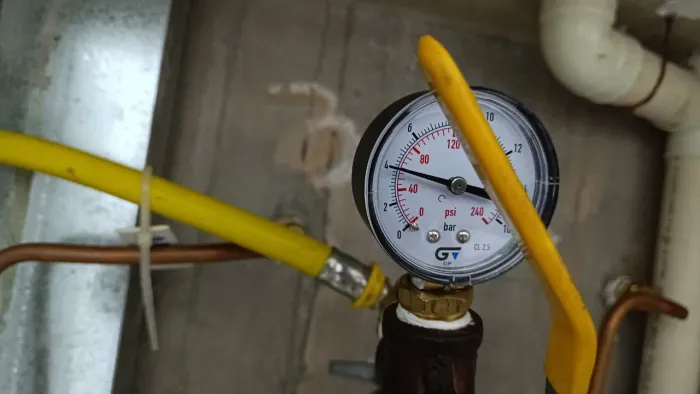 Manutenção e instalação para gás