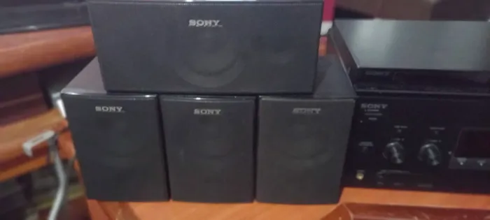 Caixas de retorno sony pra receiver