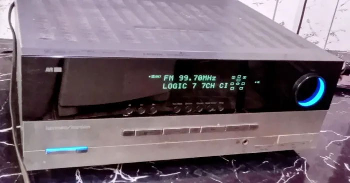 Receivier Harman Kardon aur247 dolb digital c/ função  bluetooth.