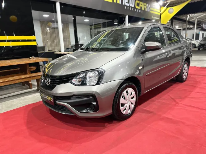 Toyota Etios X Sedan 1.5 Flex 16V 4P Aut. 2020