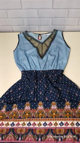 Vestido Jeans com Detalhes Tam: G