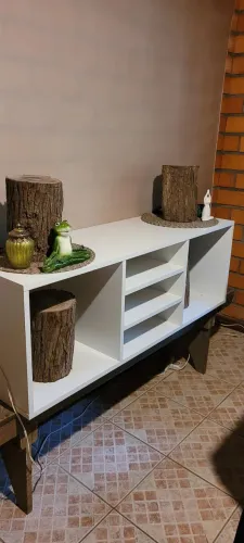 Heck Branco para TV ou como estante