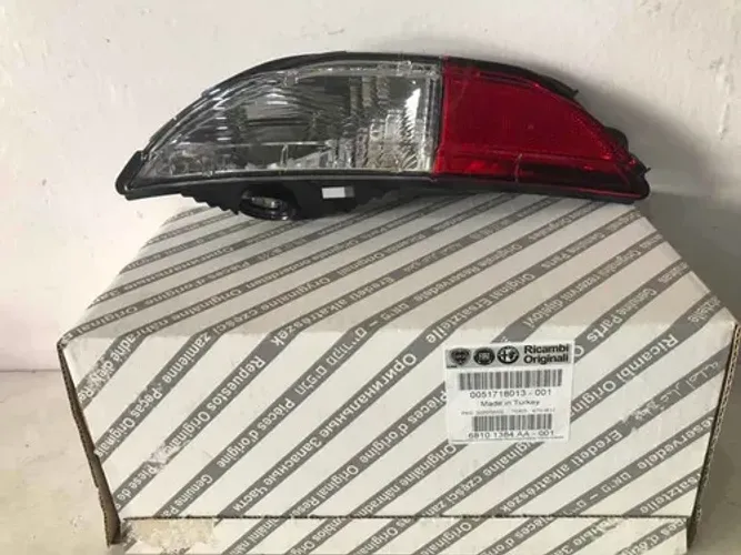Lanterna Fiat Punto Toro