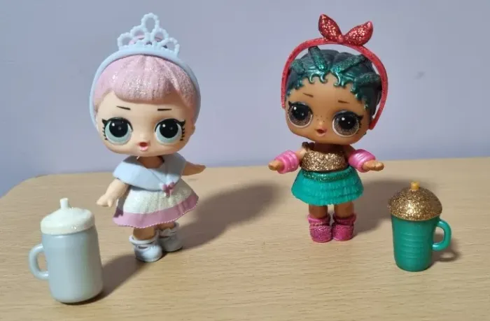 Kit 2 bonecas LOL suprise originais - Crystal Queen e Coconut