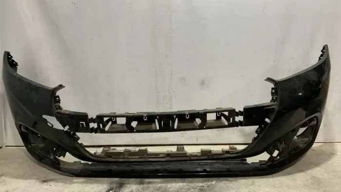 Parachoque dianteiro peugeot 208 2016 2017 2018 2019 original recuperado