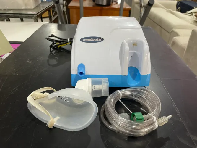 Inalador Nebulizador MD1000 Medicate
