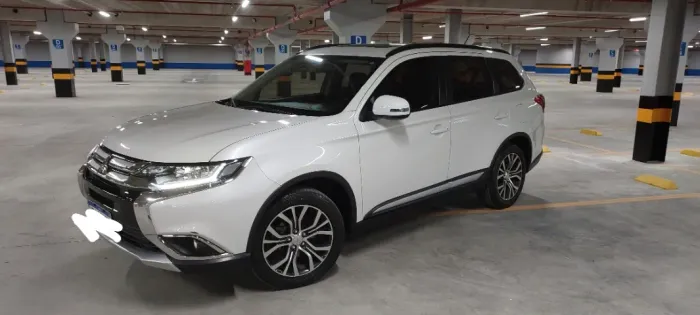 Mitsubishi Outlander 2.0 16V 160cv Aut. 2016