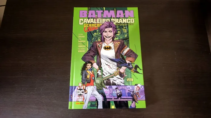 Batman - Cavaleiro Branco Geração Coringa - DC Black Label - HQ Panini