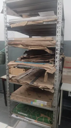 Prateleira Resma Papel Aço