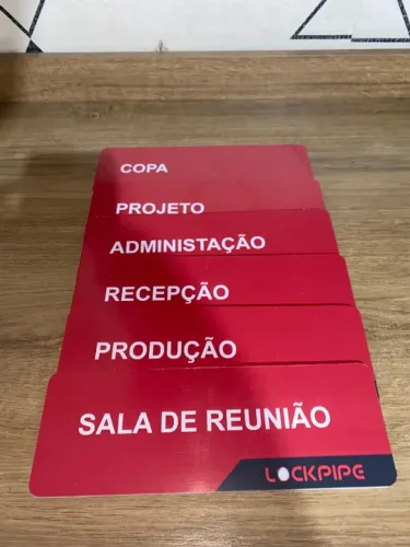 Placa de identificação Setores