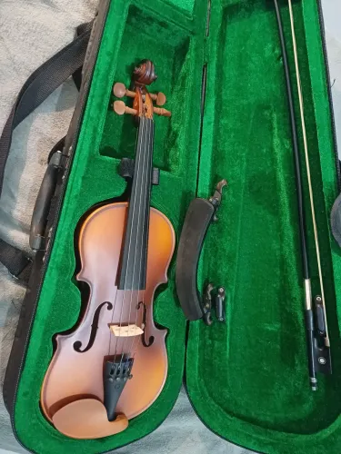Violino Completo com Acessórios(locação veja o anúncio)