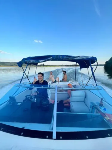 Lancha Cobra 25 Sagitta econômica