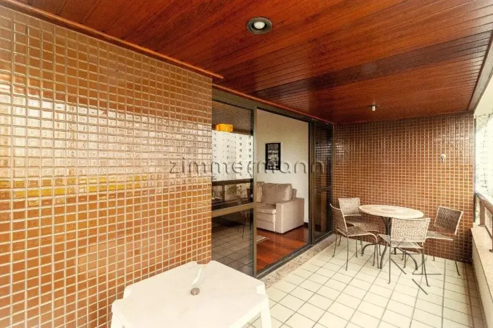 APARTAMENTO ALTO DA LAPA 3 DORMITÓRIOS 1 SUÍTE 2 VAGAS