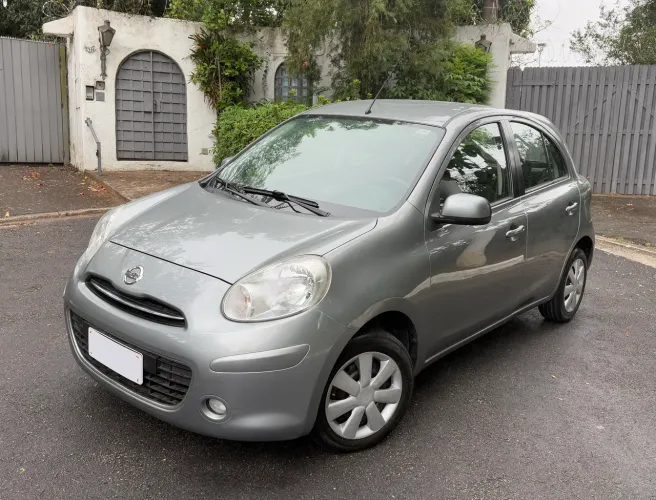 Nissan March S 1.6 2014 Completo
