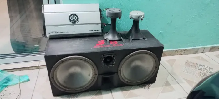 Caixa de Som para Carro com 2 Subwoofer Bravox de 12"