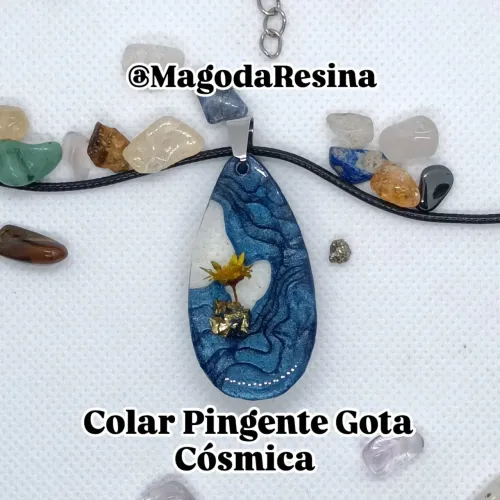 Colar Pingente Gota Cósmica Artesanal de Resina