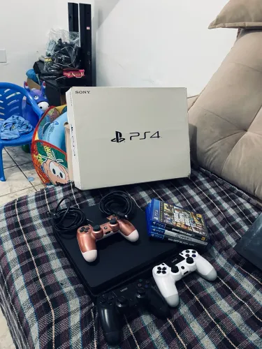 VENDO PS4, 1TB COM CAIXA 