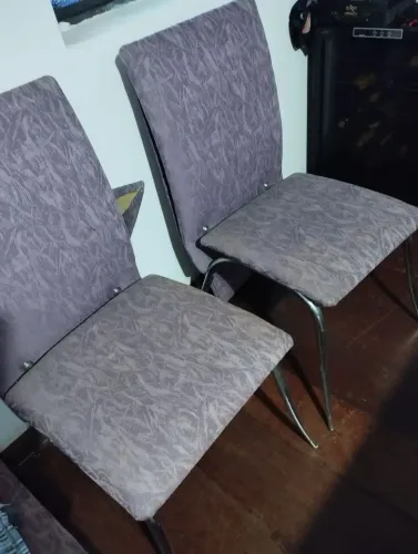 Cadeiras de Jantar Estofadas