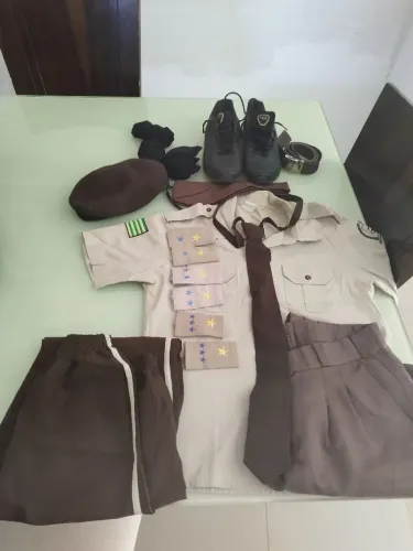 Uniforme completo colégio militar Goiás