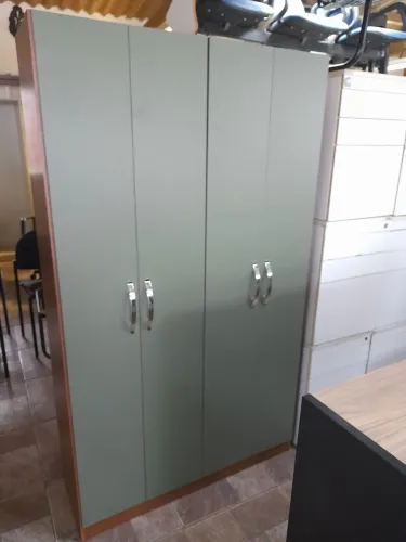 Armário 4 portas multiuso- novo