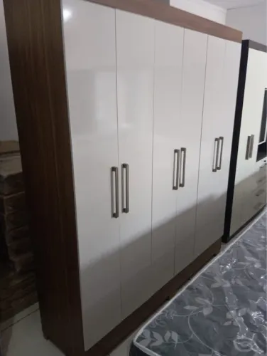 GUARDA ROUPA CASAL 6 PORTAS 