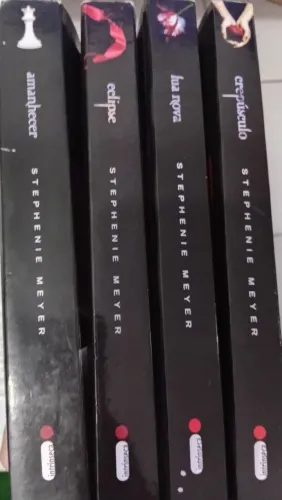 Coleção Crepúsculo - Stephenie Meyer