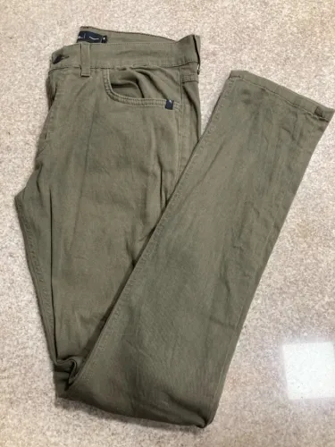 Calça Jeans Masculina Rip Cup Verde Militar