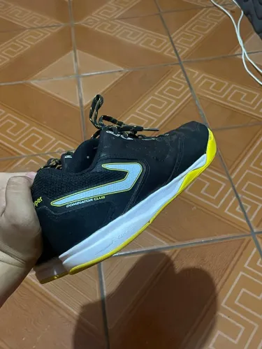 Vendo tênis TOPPER