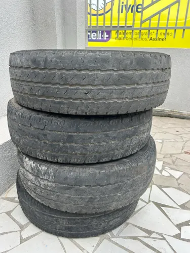 4 PNEU 225/75 R16
