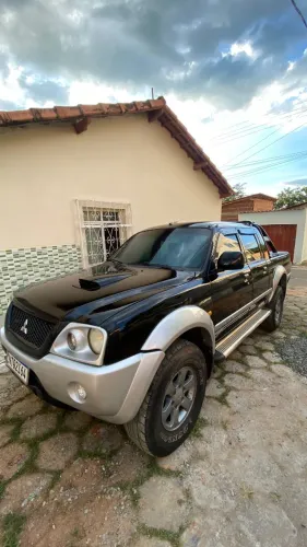 Mitsubishi L200 Outdoor GLS 2.5 4X4 CD TDI Diesel 2010