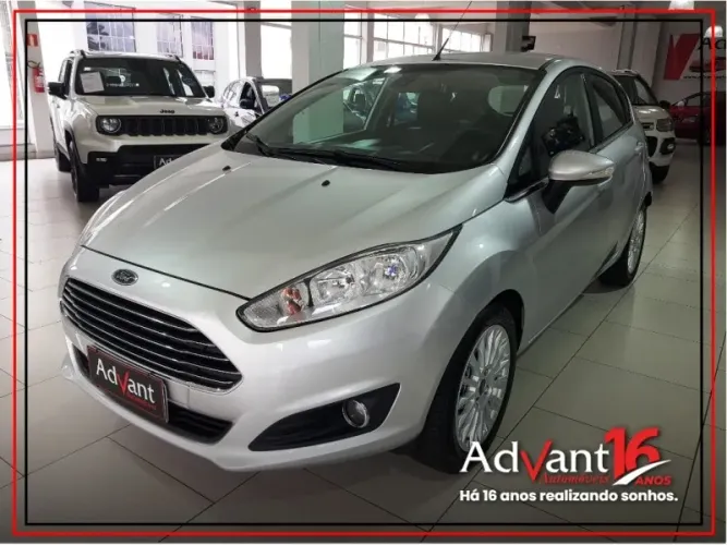 Ford Fiesta Titanium 1.6 16V Flex Power Shift 2016