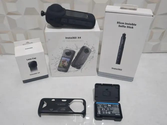 Insta 360 x4 8k kit completo