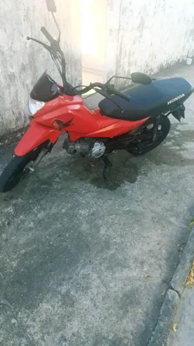 Pop 110i vermelha 2021