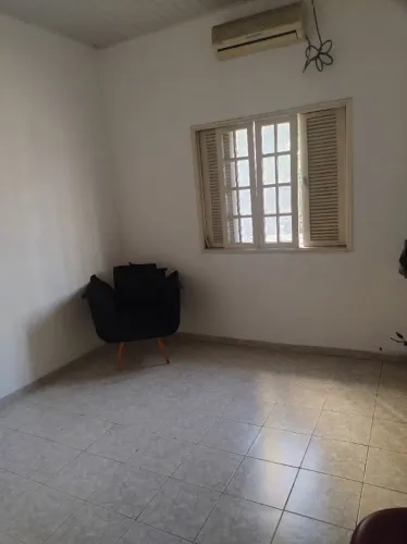 Salas para locação na vila Romana
