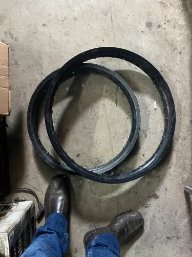 Rodas xre300 novas é usada 