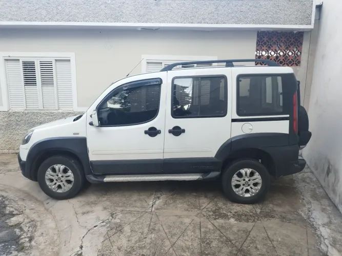 Fiat Doblo Adv/adv Tryon/locker 1.8 Flex 2012