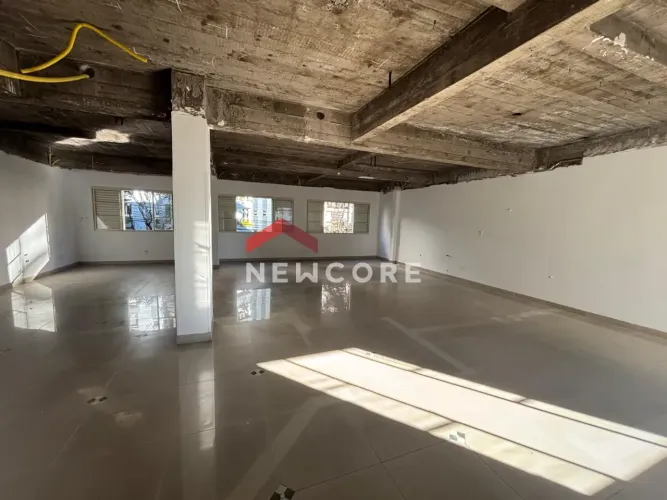 Sala comercial em Rua Garibaldi - Exposição - Caxias do Sul/RS