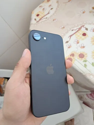 Vendo/Troco iPhone 16e