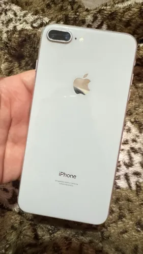 Vendo iPhone 8 plus 