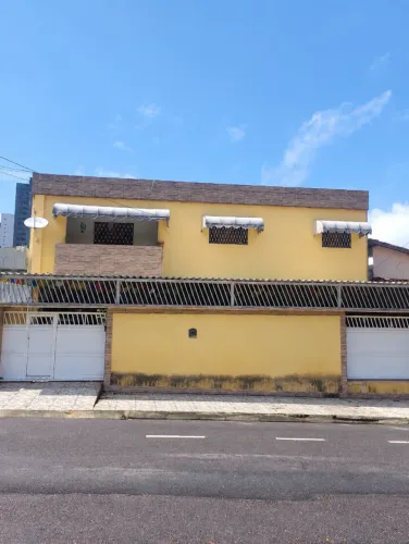 Vendo casa no quarteirão da granja do governador