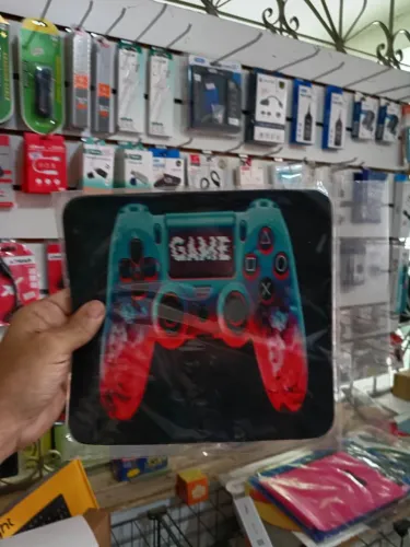 Mouse Pad Reto 22x20cm 