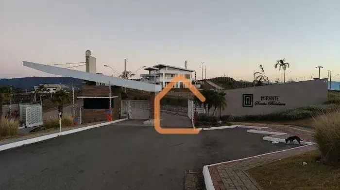 Terreno à venda, 881 m² por R$ 718.000,00 - Mirante Santa Barbara - Pouso Alegre/MG
