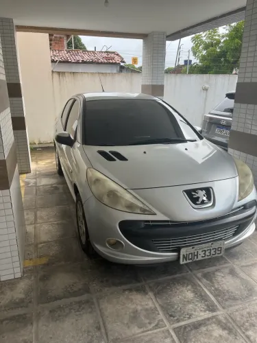 Peugeot 207 Sedan Passion XS 1.6 Flex 16V 4P 2011