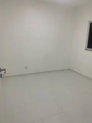 Aluga-se apartamento condomínio Florença
