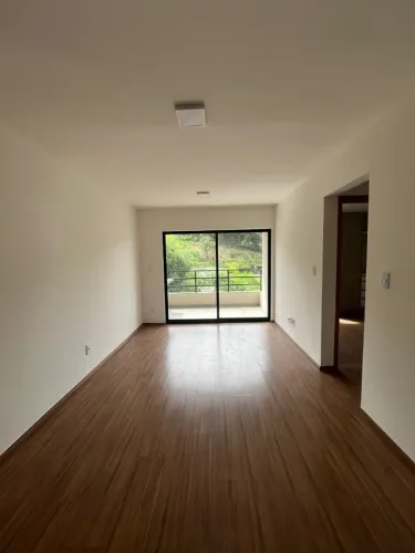 Apartamento quarto e sala próximo à UFJF.