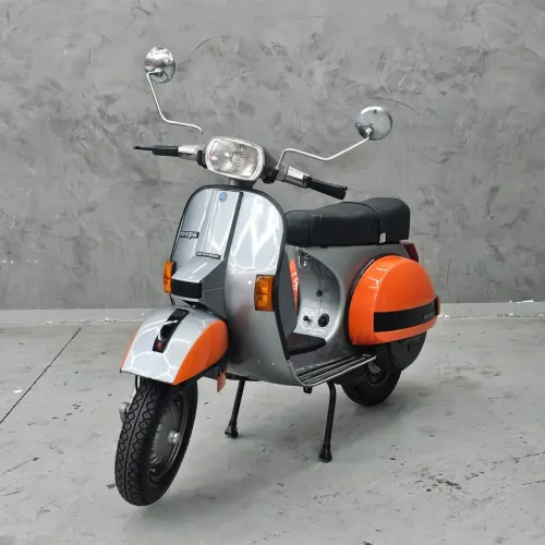 Piaggio PX 200